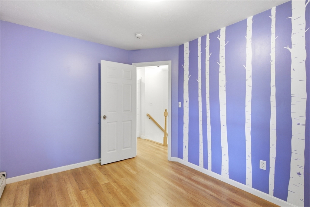 11 Navajo St Property Photo 23