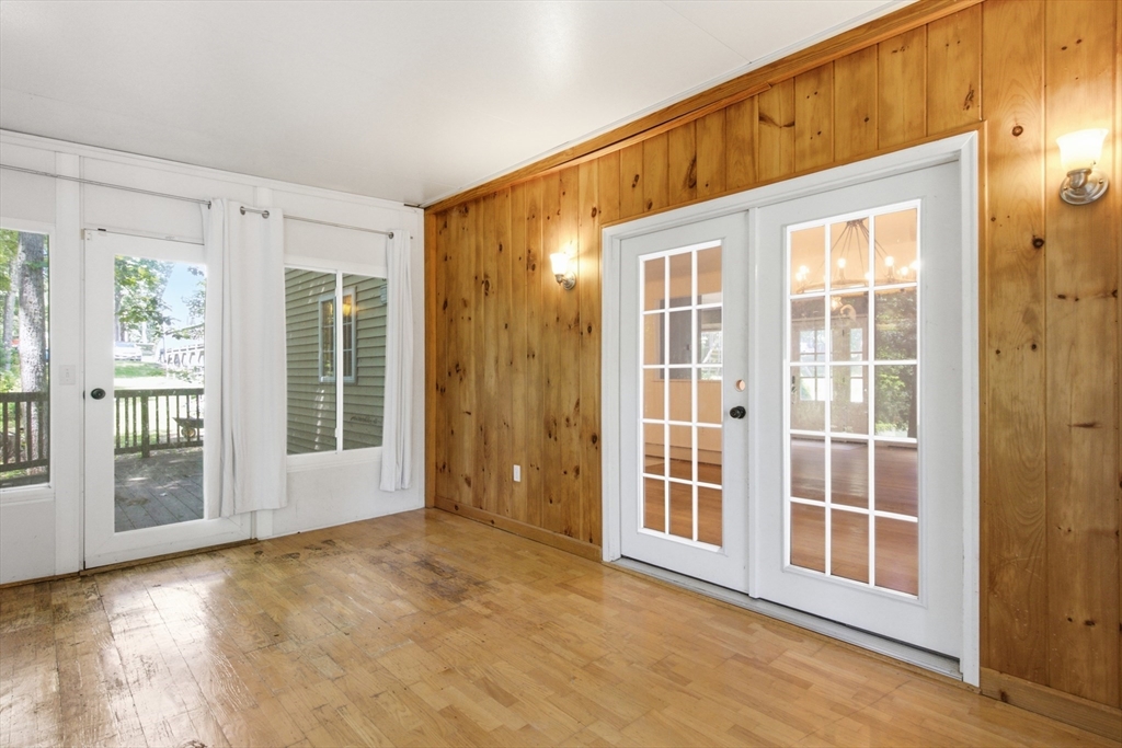 11 Navajo St Property Photo 25