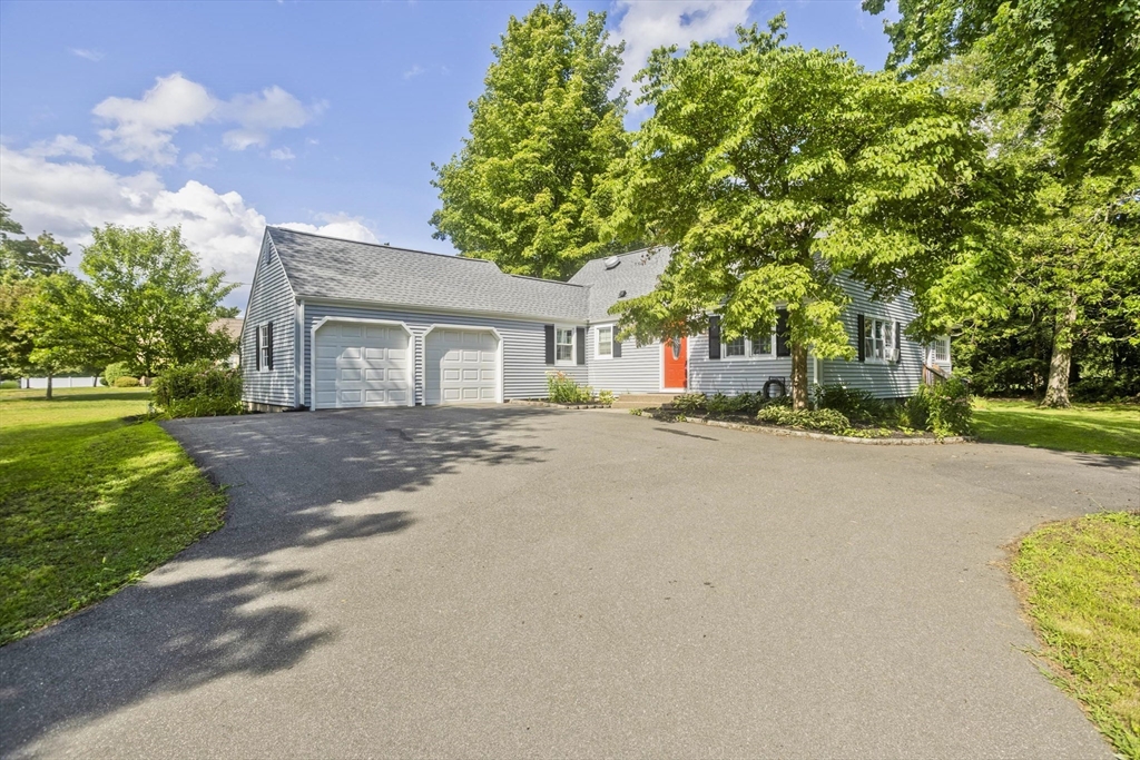 36 Ingersoll Dr Property Photo 1
