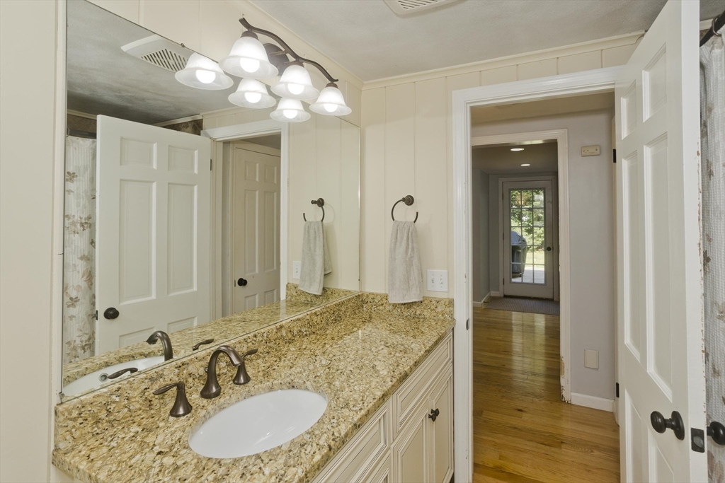 36 Ingersoll Dr Property Photo 15