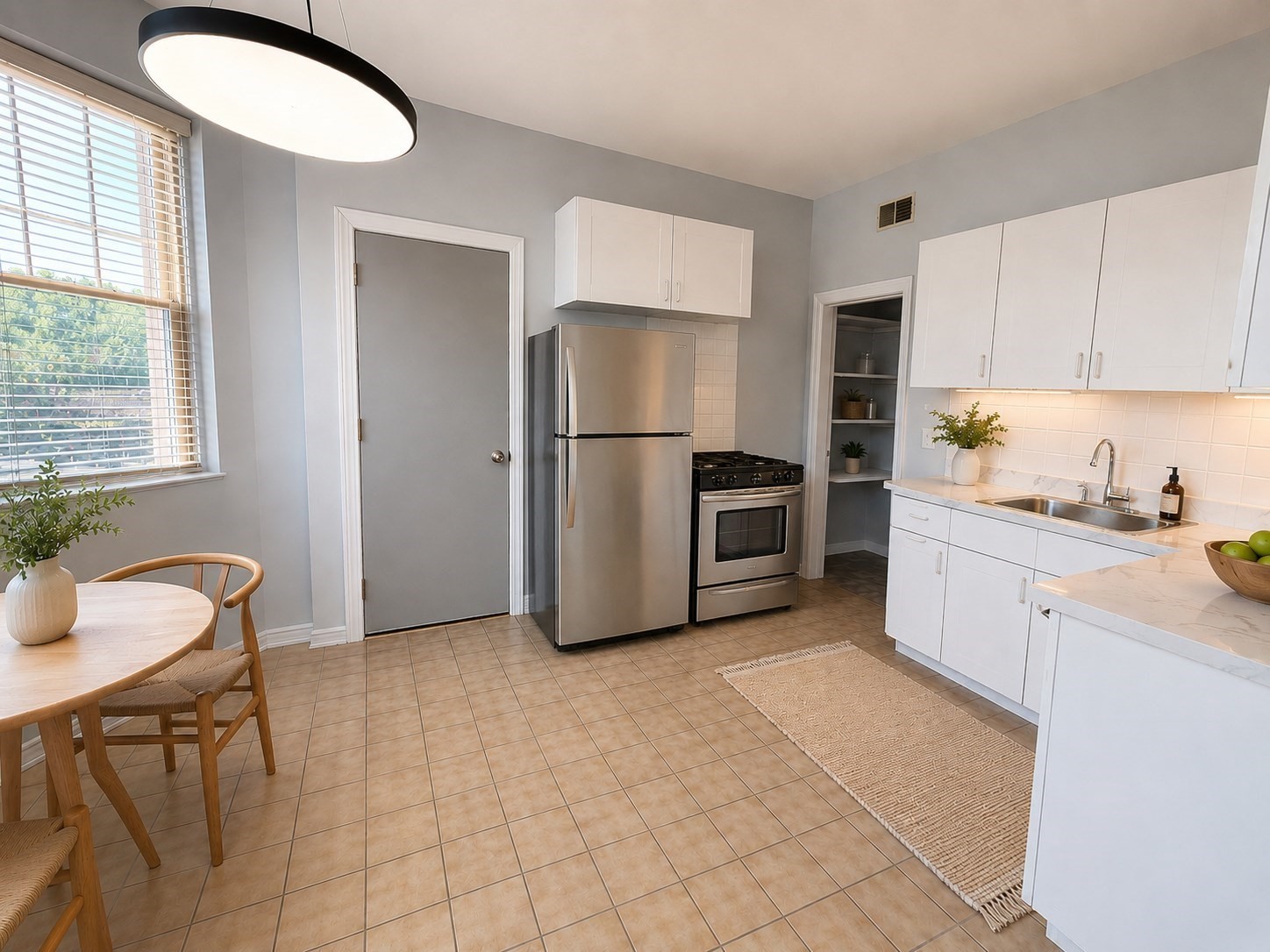 394 Riverway # 10 Property Photo 6