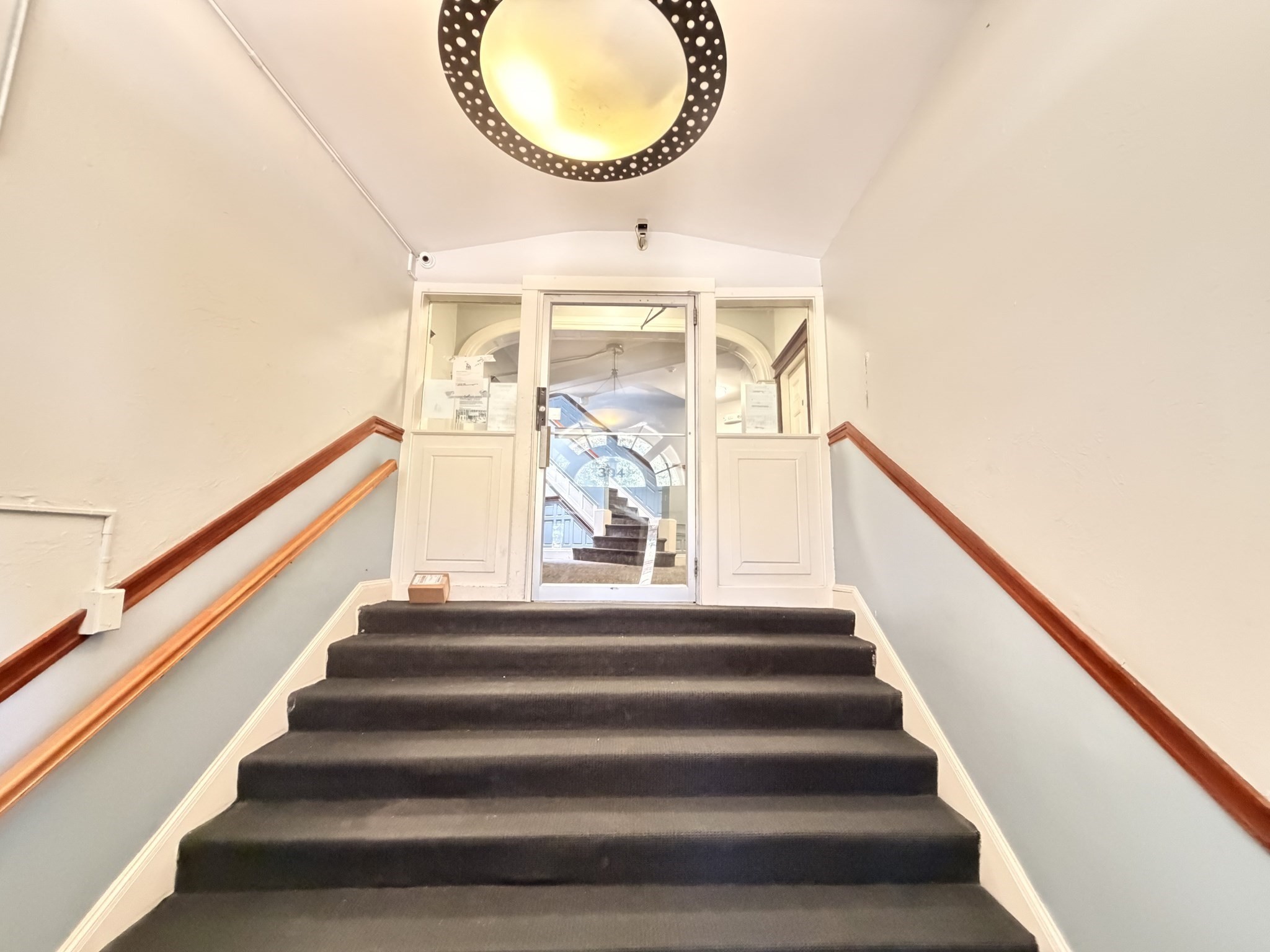 394 Riverway # 10 Property Photo 10