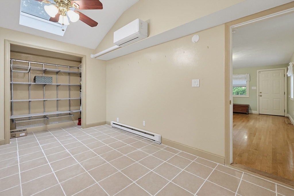 34 Sarah St Property Photo 12