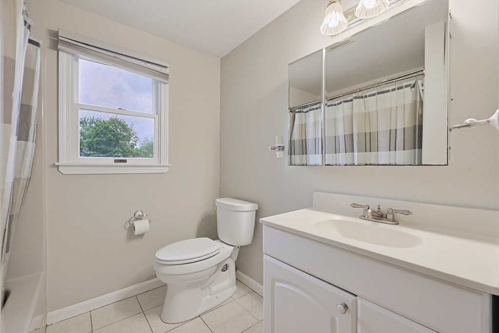 34 Sarah St Property Photo 27