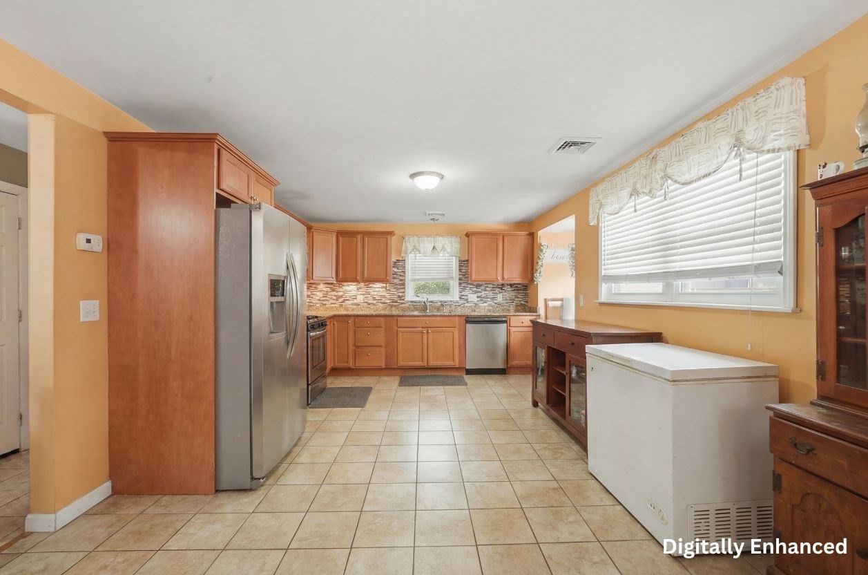 104 Stephen Street Property Photo 9