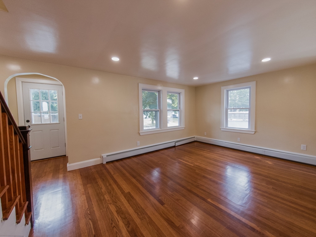 34 Guild Rd Property Photo 4
