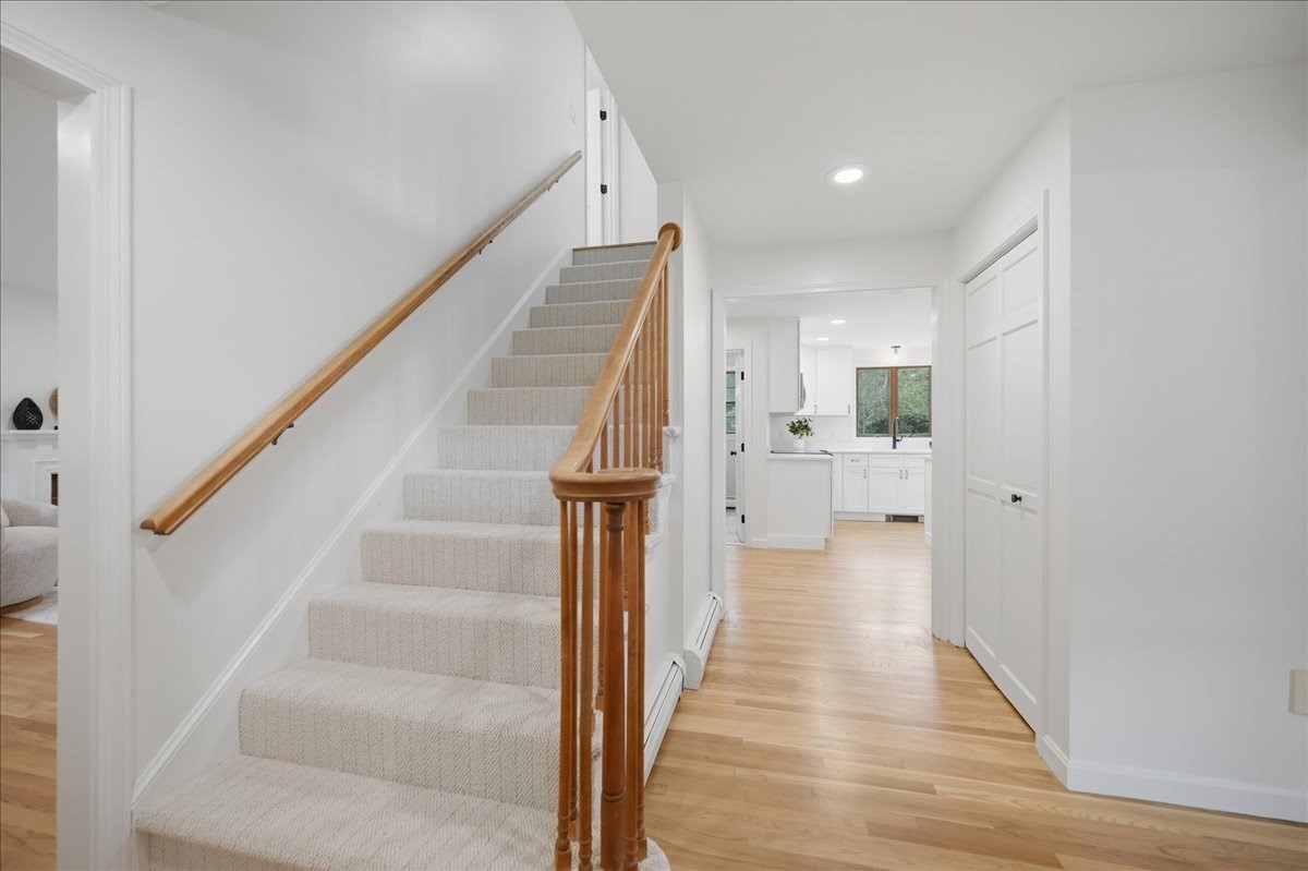 8 Tommy's Ln Property Photo 10