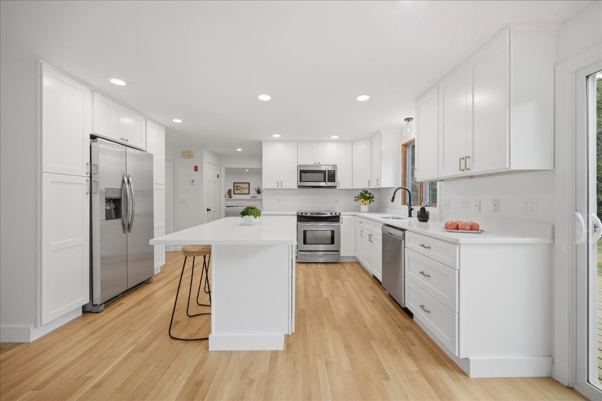 8 Tommy's Ln Property Photo 14