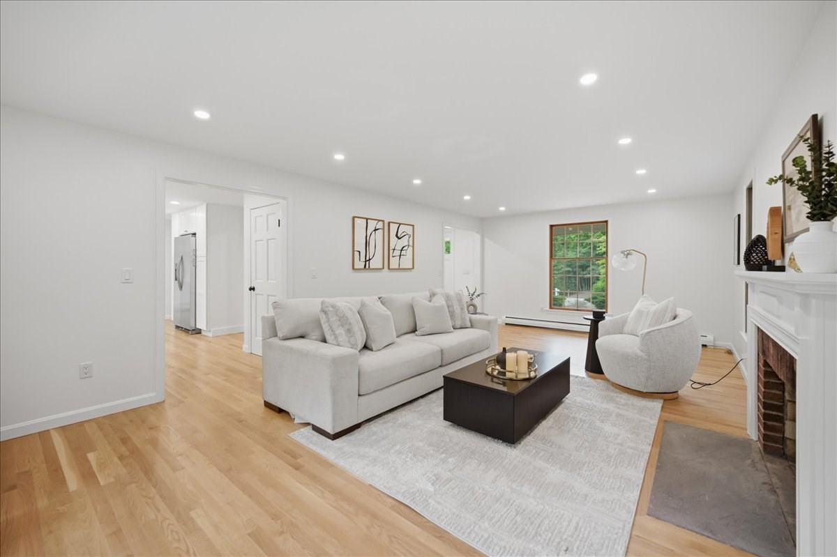 8 Tommy's Ln Property Photo 22