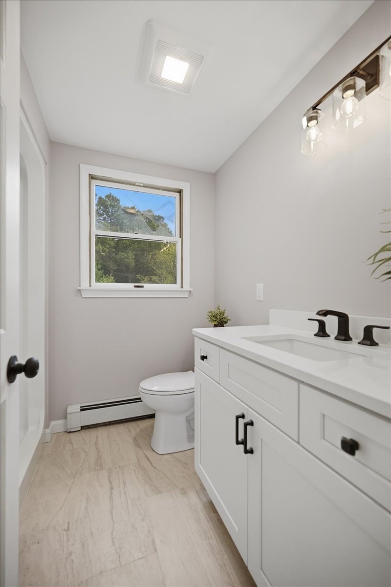 8 Tommy's Ln Property Photo 29