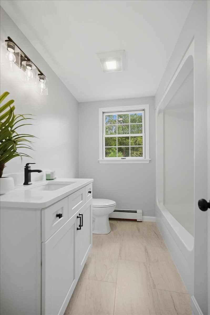 8 Tommy's Ln Property Photo 31
