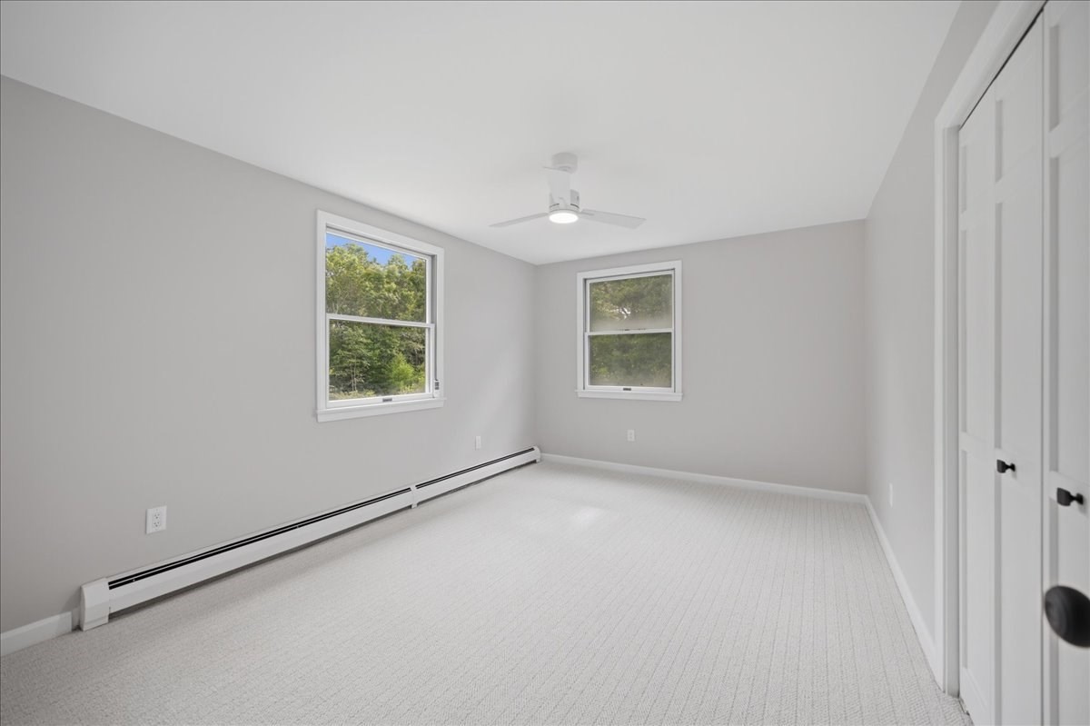 8 Tommy's Ln Property Photo 32