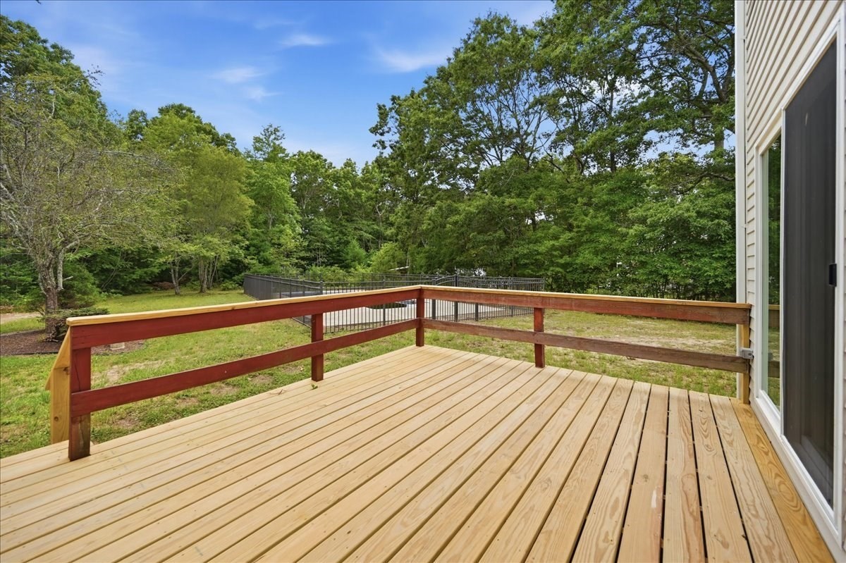 8 Tommy's Ln Property Photo 38