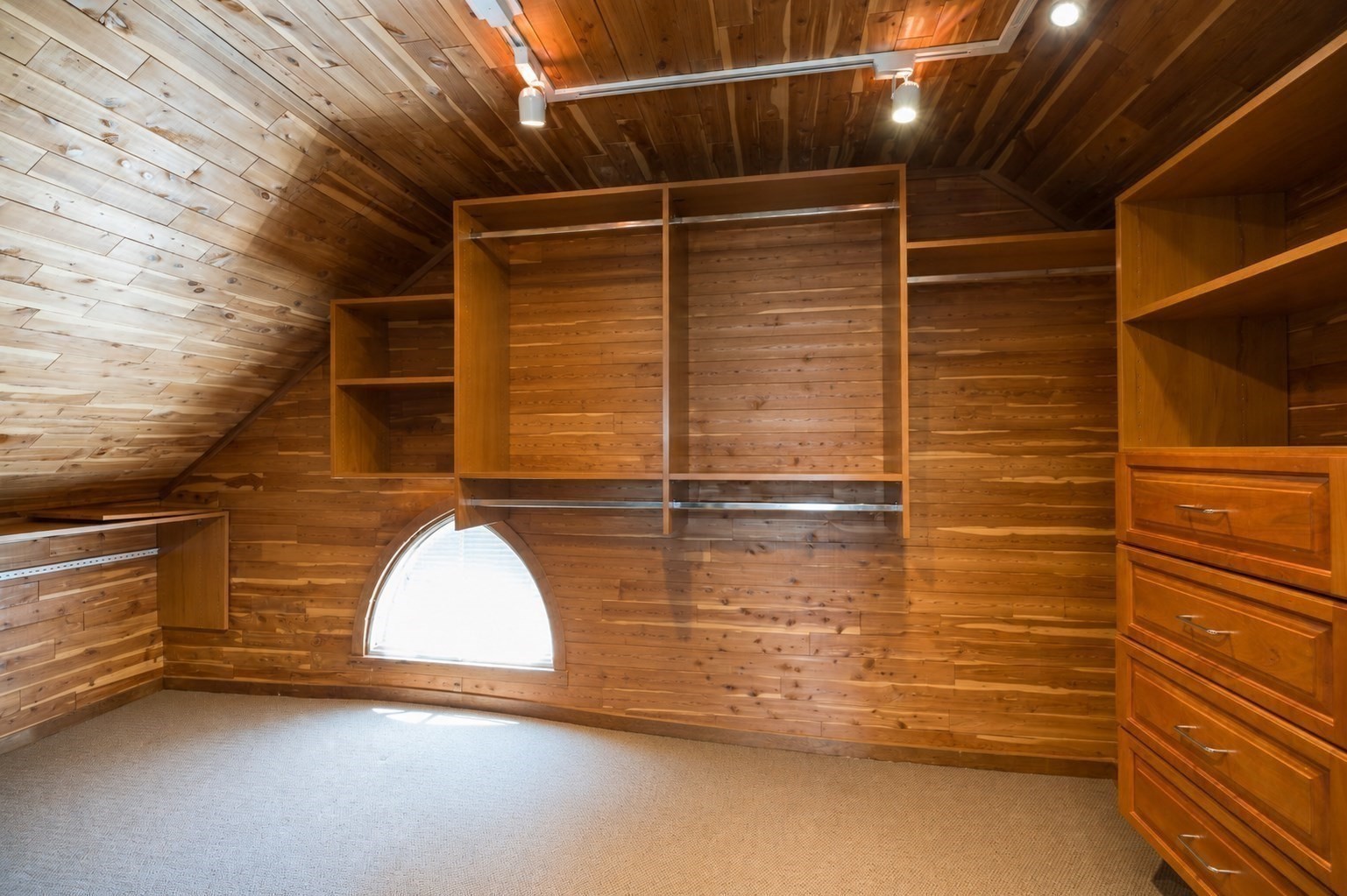70 Grapevine Road # B Property Photo 26