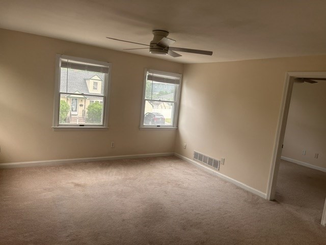28 Farragut Street Property Photo 9