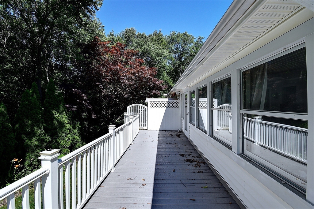 647 Main Street # A Property Photo 4