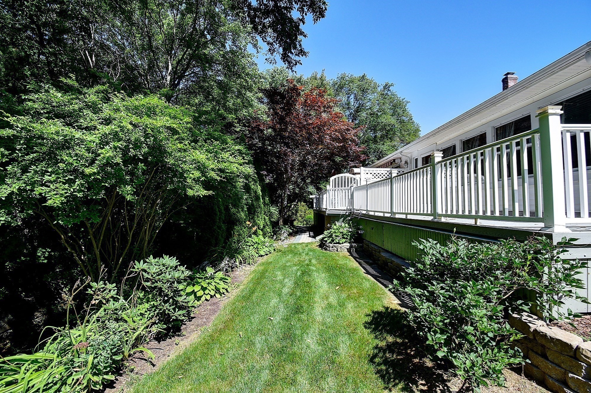 647 Main Street # A Property Photo 5