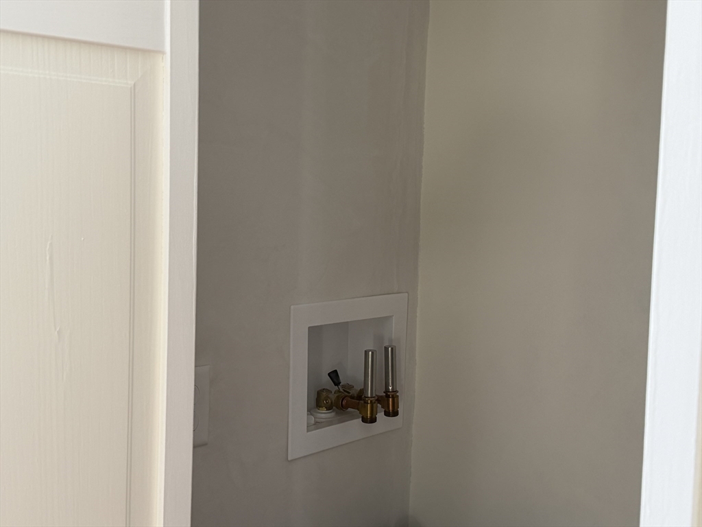 647 Main Street # A Property Photo 21