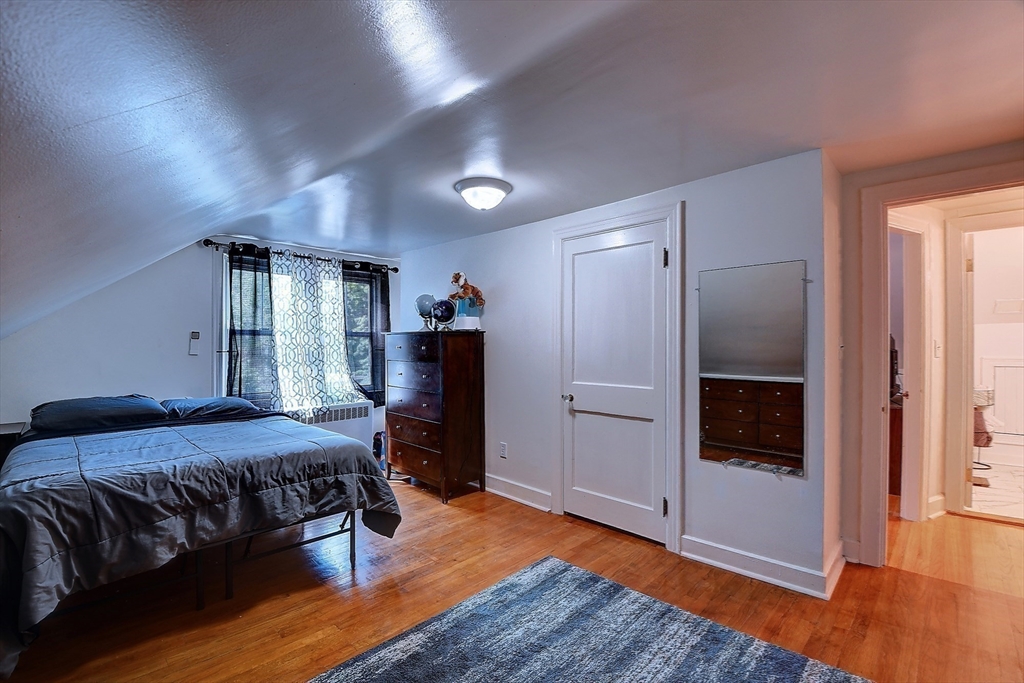 647 Main Street # A Property Photo 25