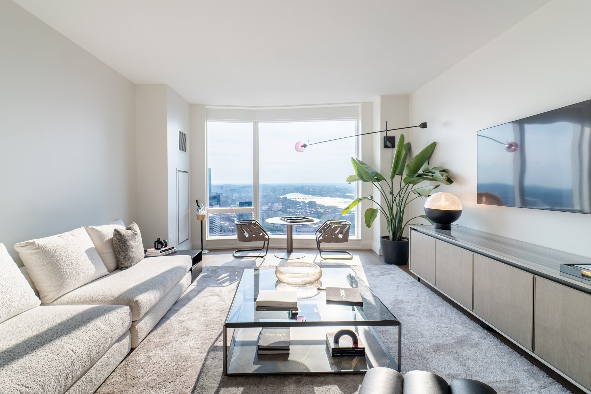 240 Devonshire Street # 4504 Property Photo 3