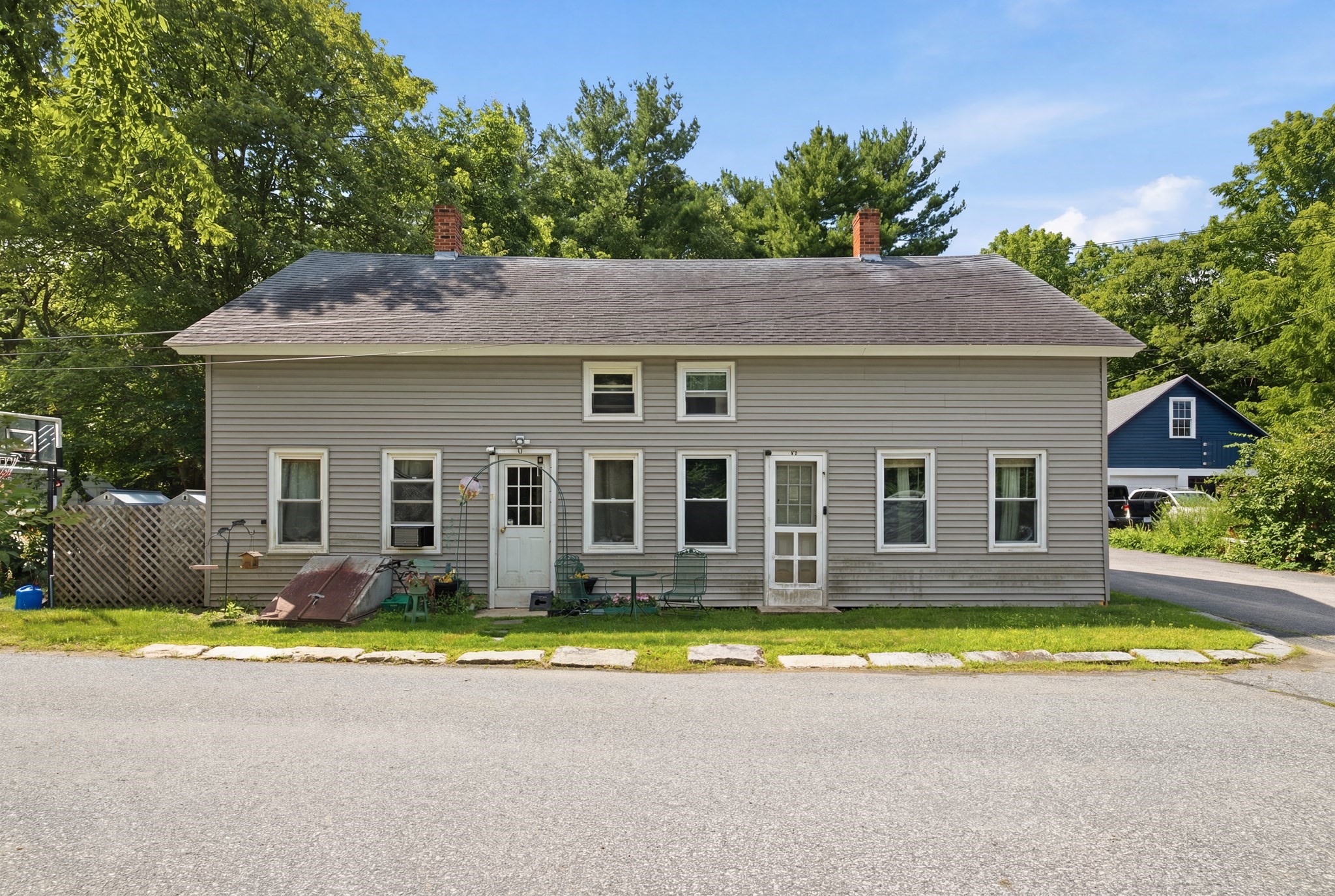 8 Second St Property Photo 1