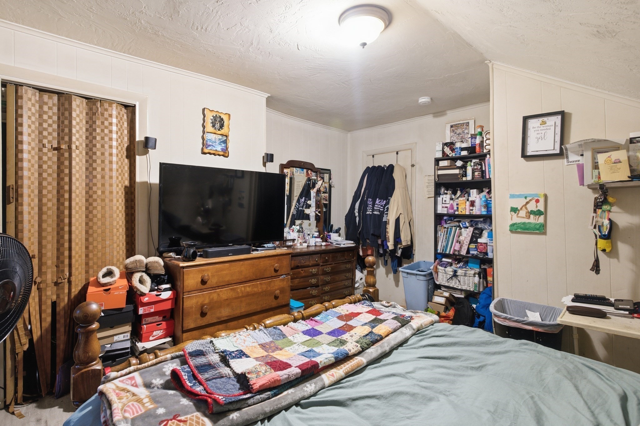 8 Second St Property Photo 15