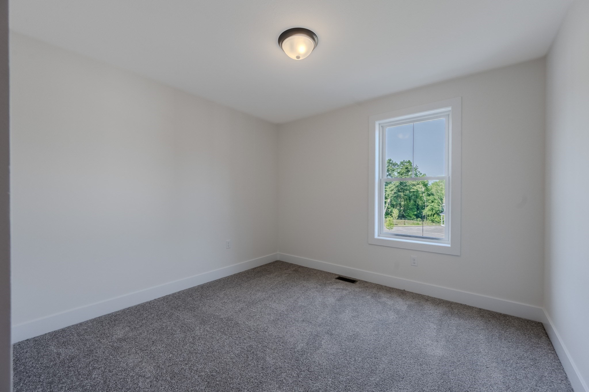 112 Genest St # 18 Property Photo 12