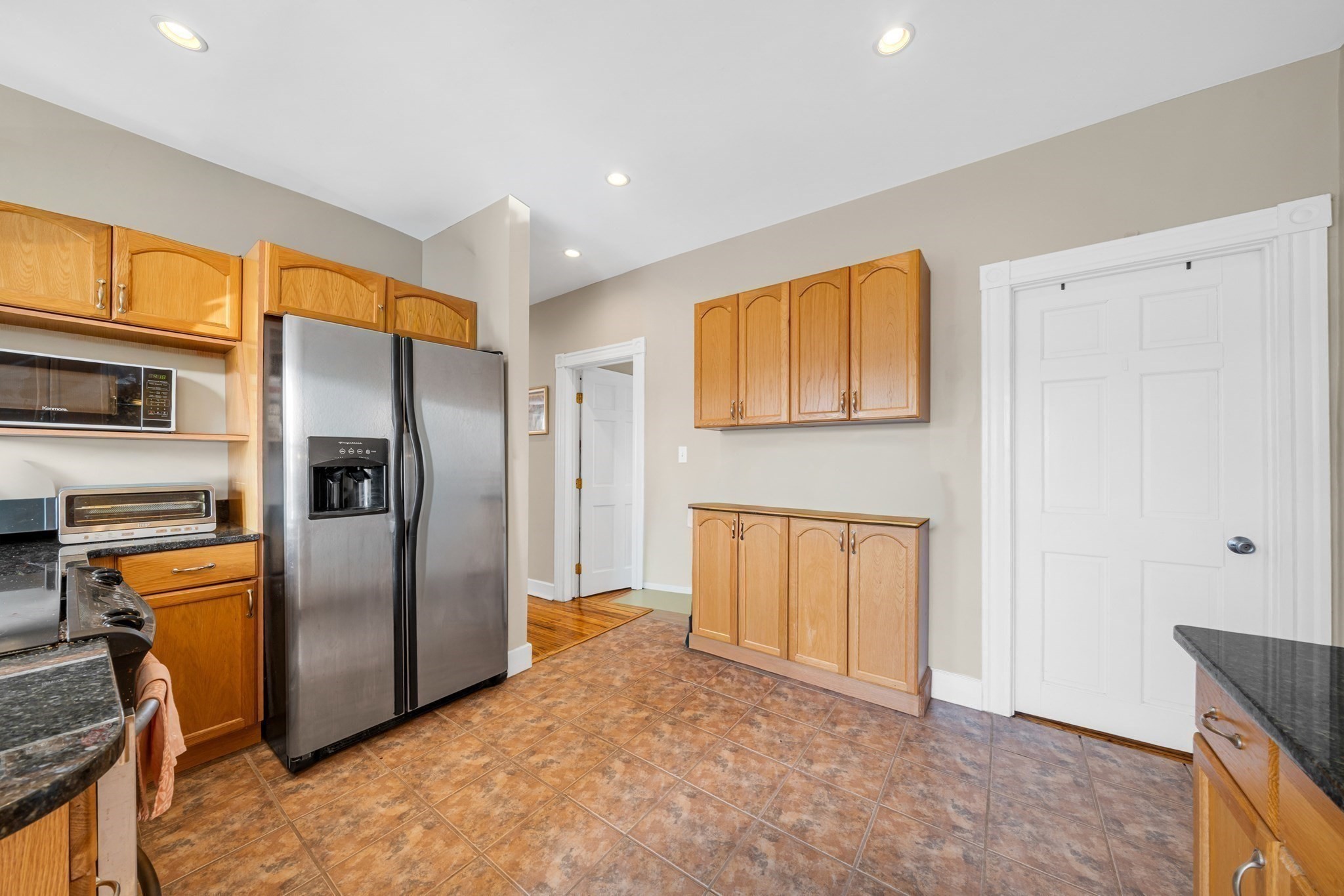 154 Fellsway W # 3 Property Photo 6