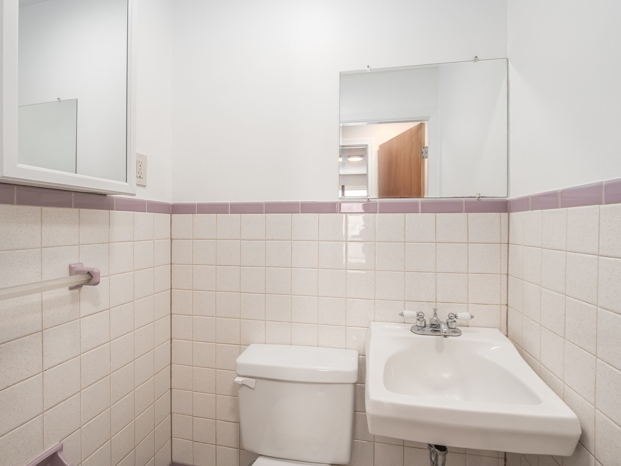 62 Temple St # 2 Property Photo 7