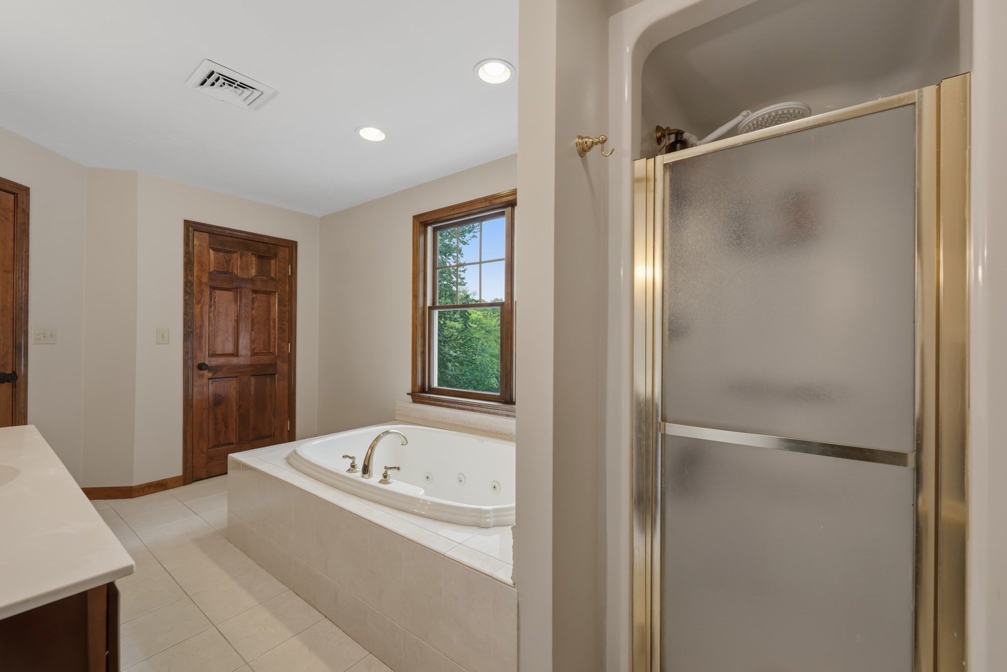 14 Demond Pond Row Property Photo 22