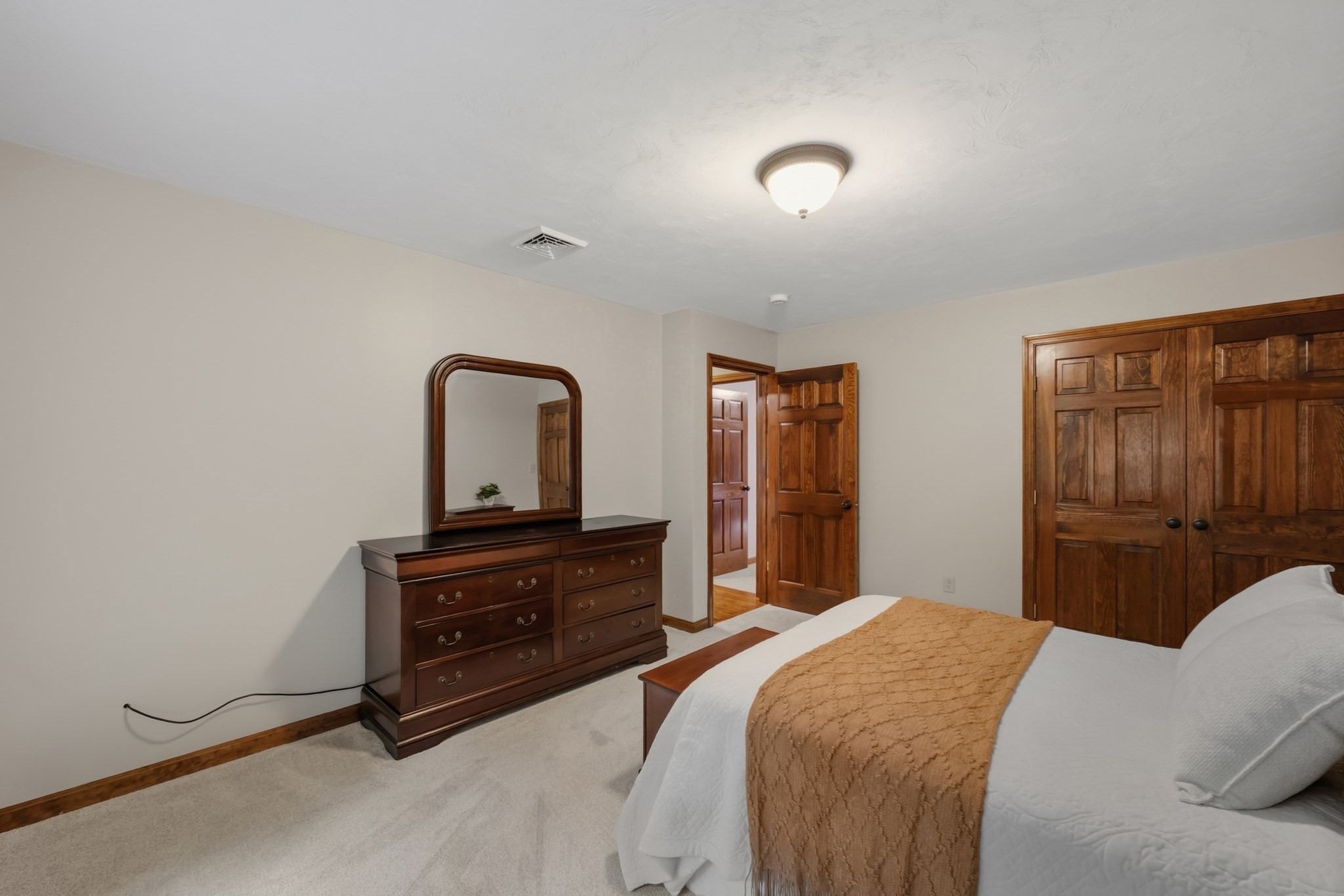 14 Demond Pond Row Property Photo 25