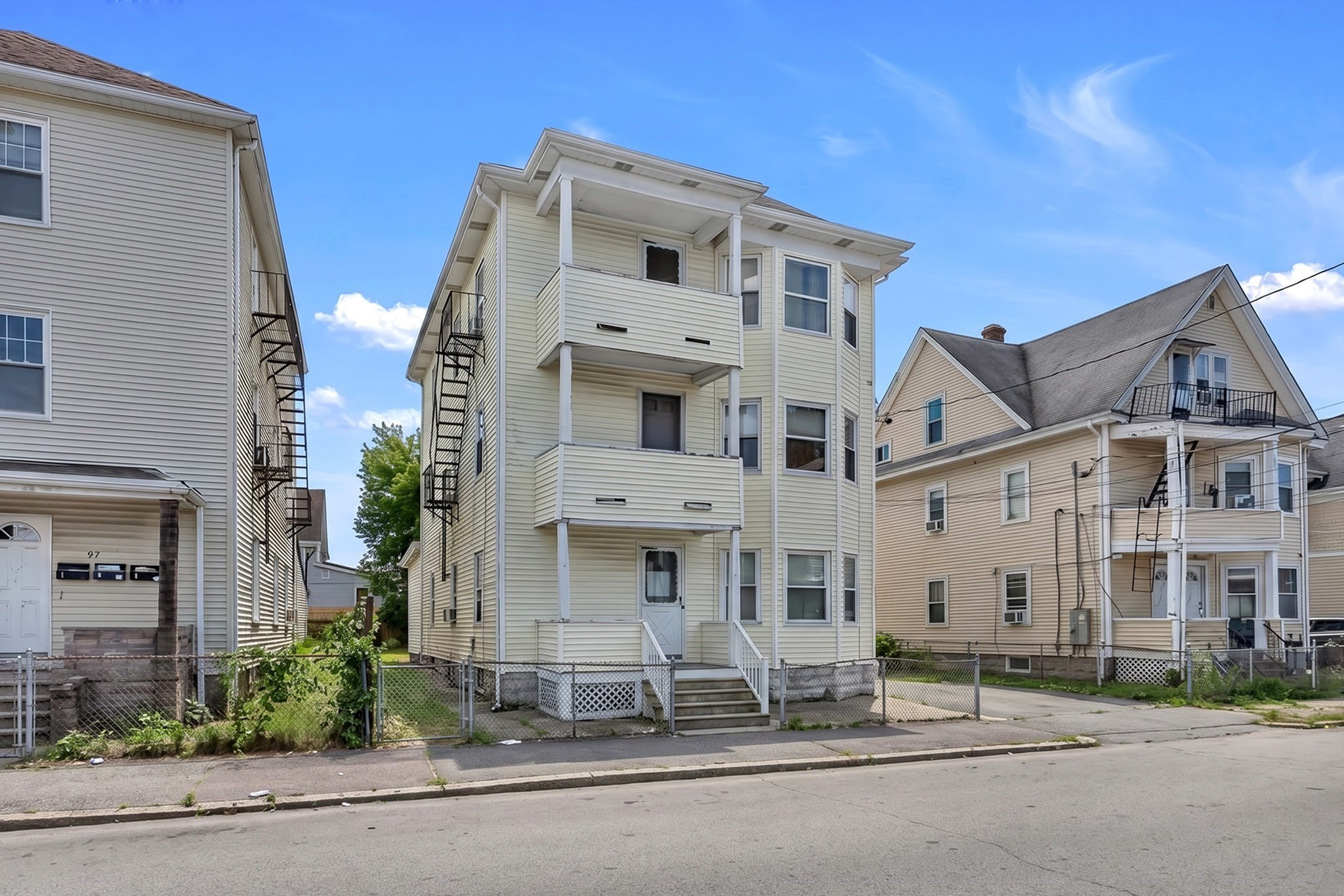 95 John St Property Photo 2