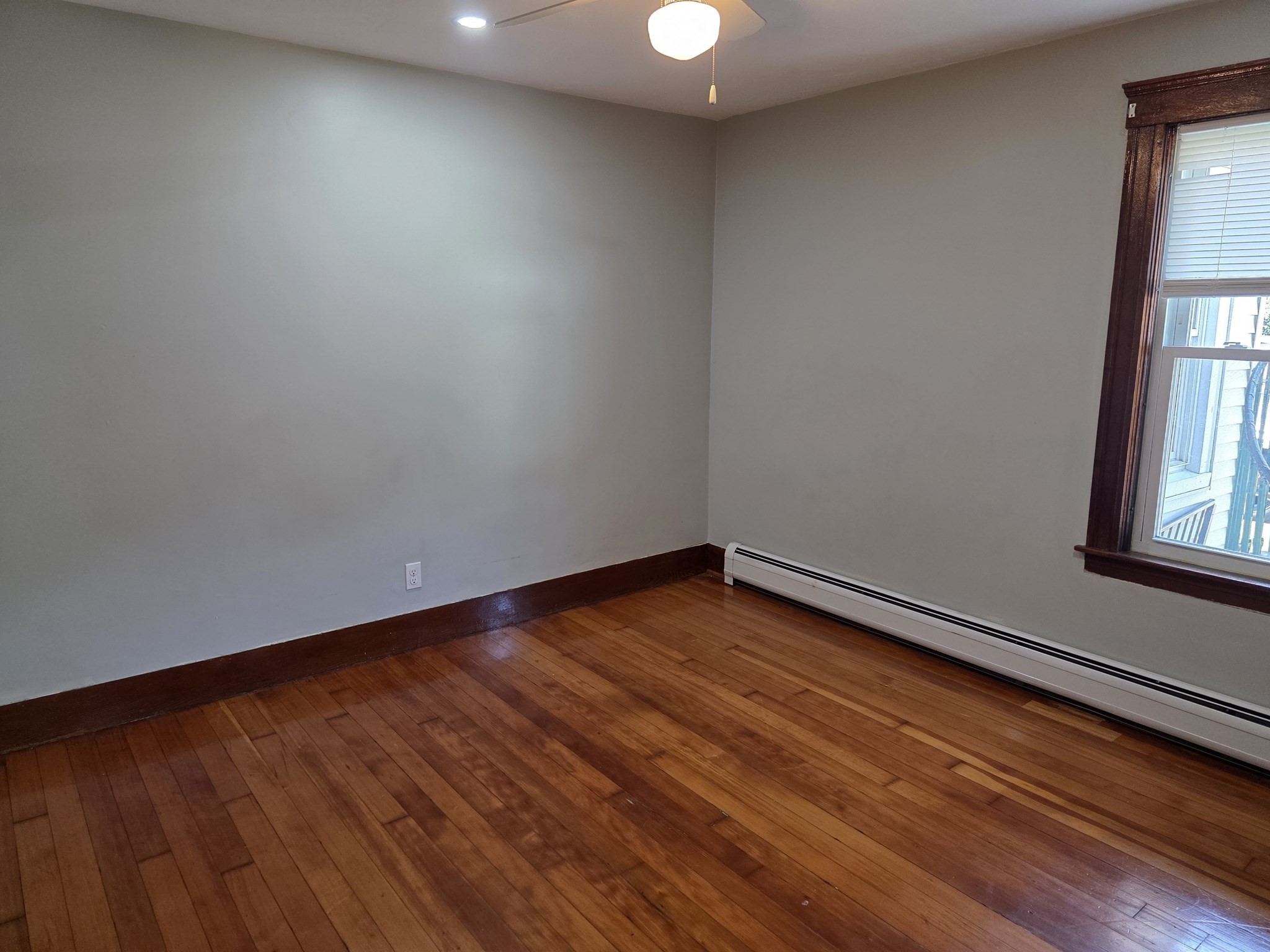 25 Slater St Property Photo 7