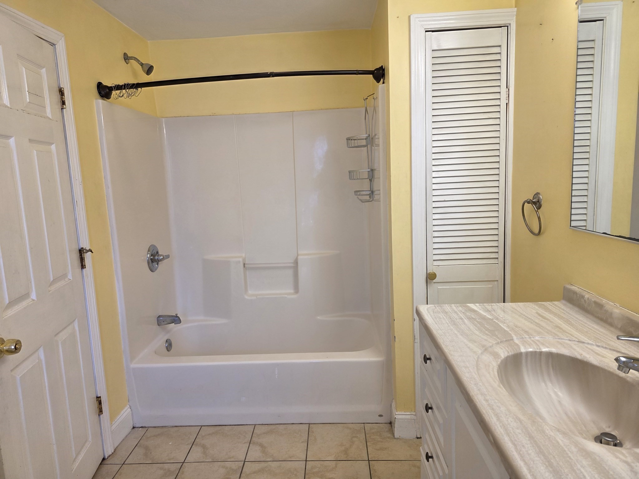 25 Slater St Property Photo 9