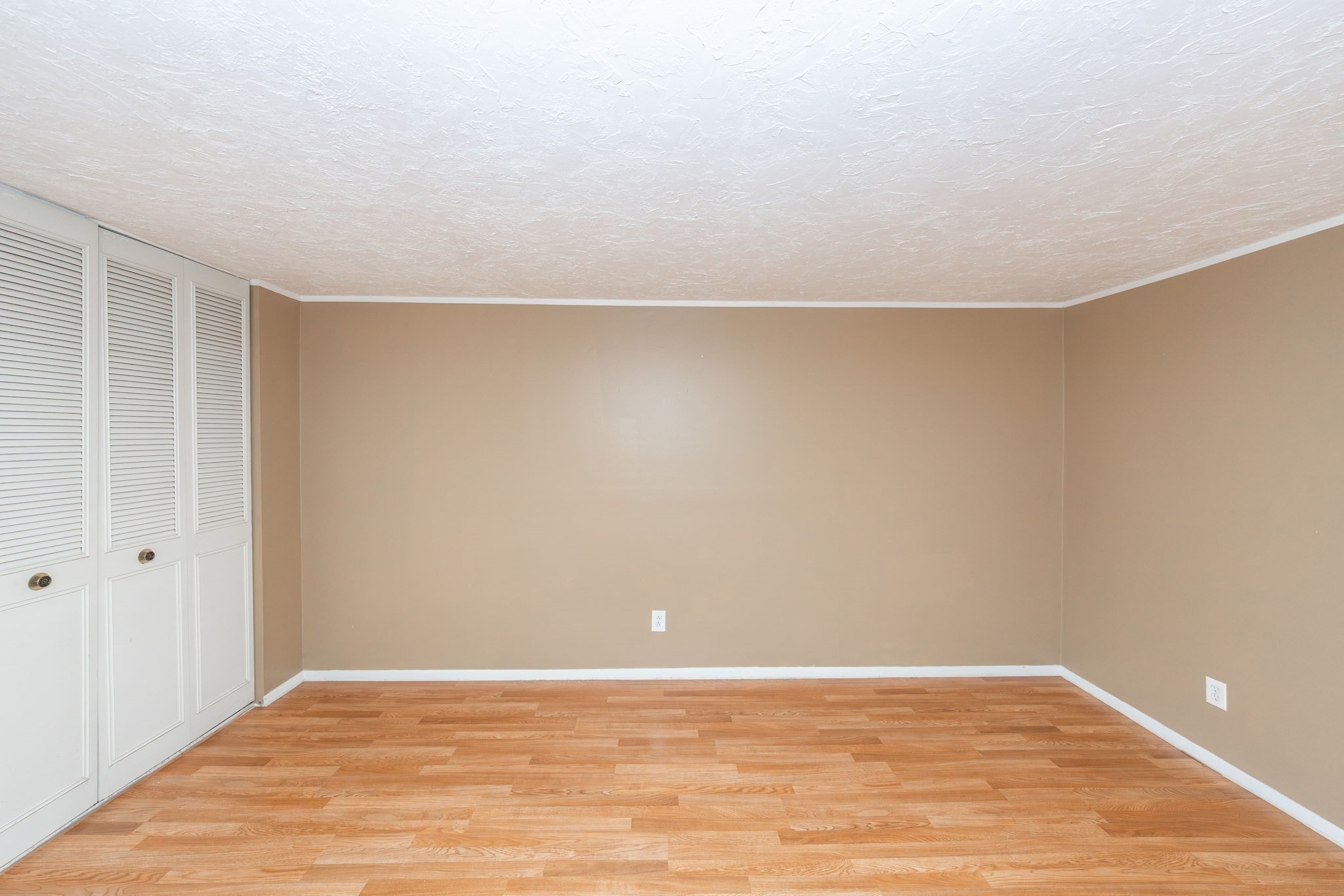 30 Shrewsbury Greens Dr # G Property Photo 16