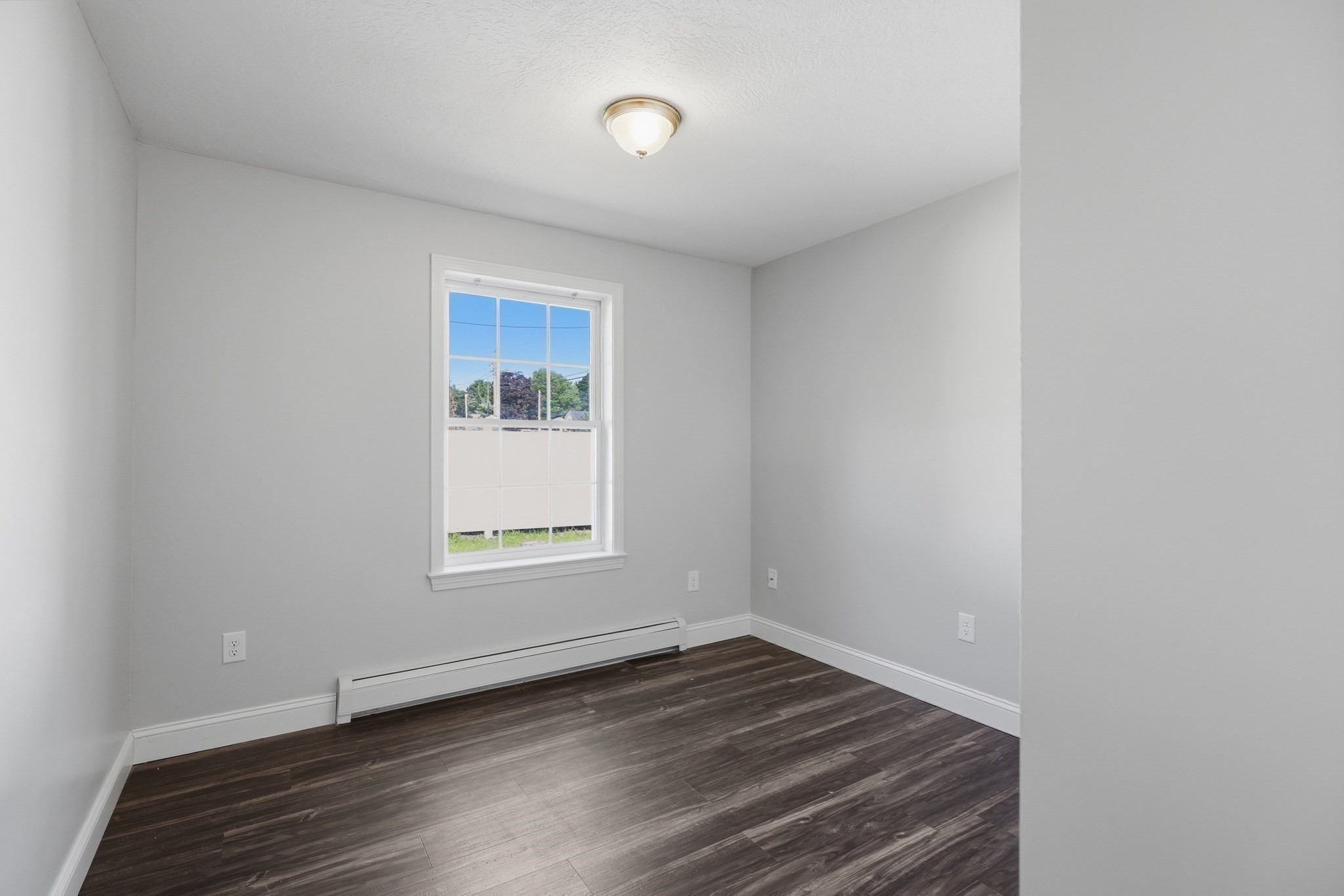 2 Evelyn Avenue Property Photo 13