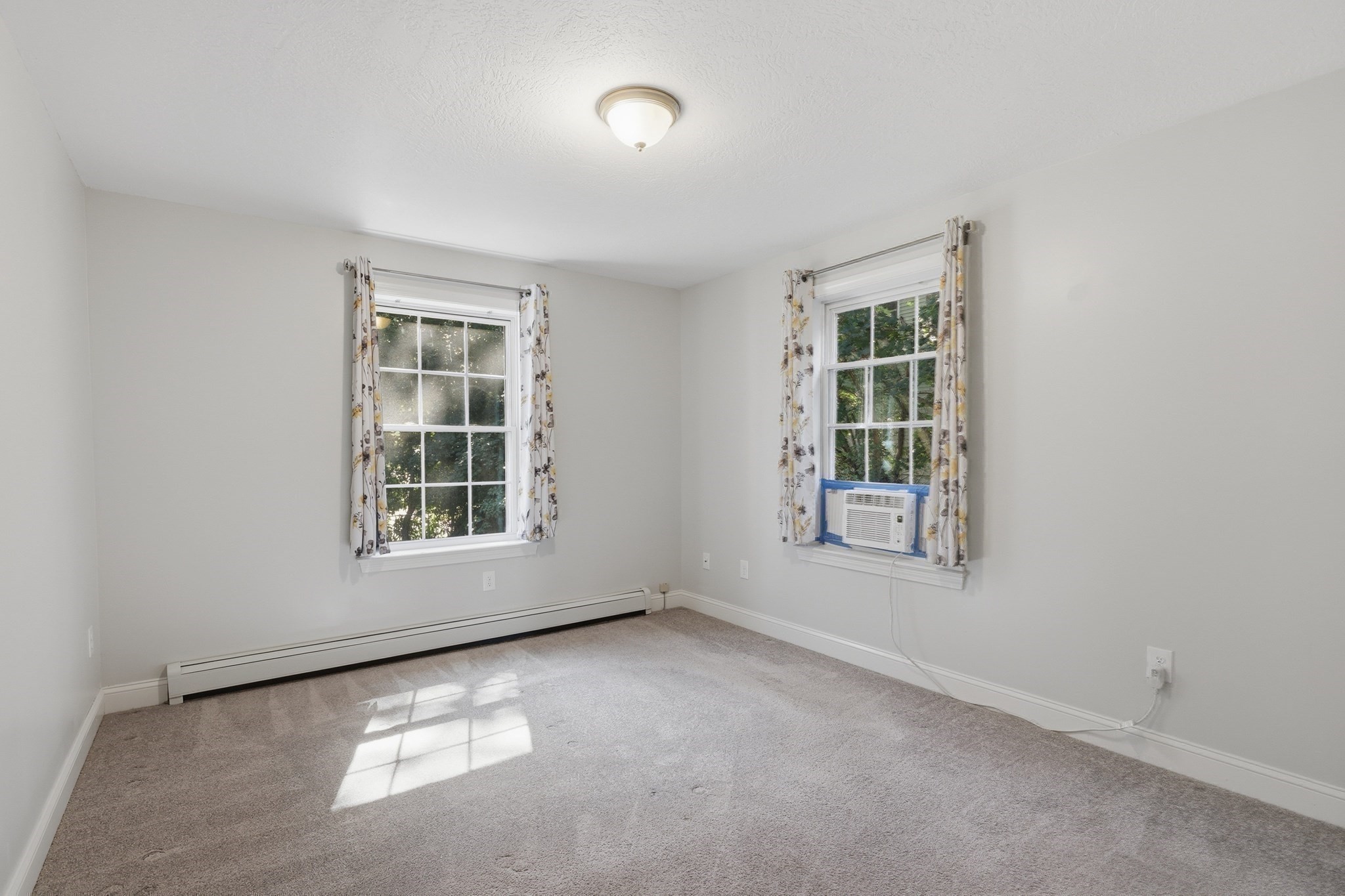 2 Evelyn Avenue Property Photo 17
