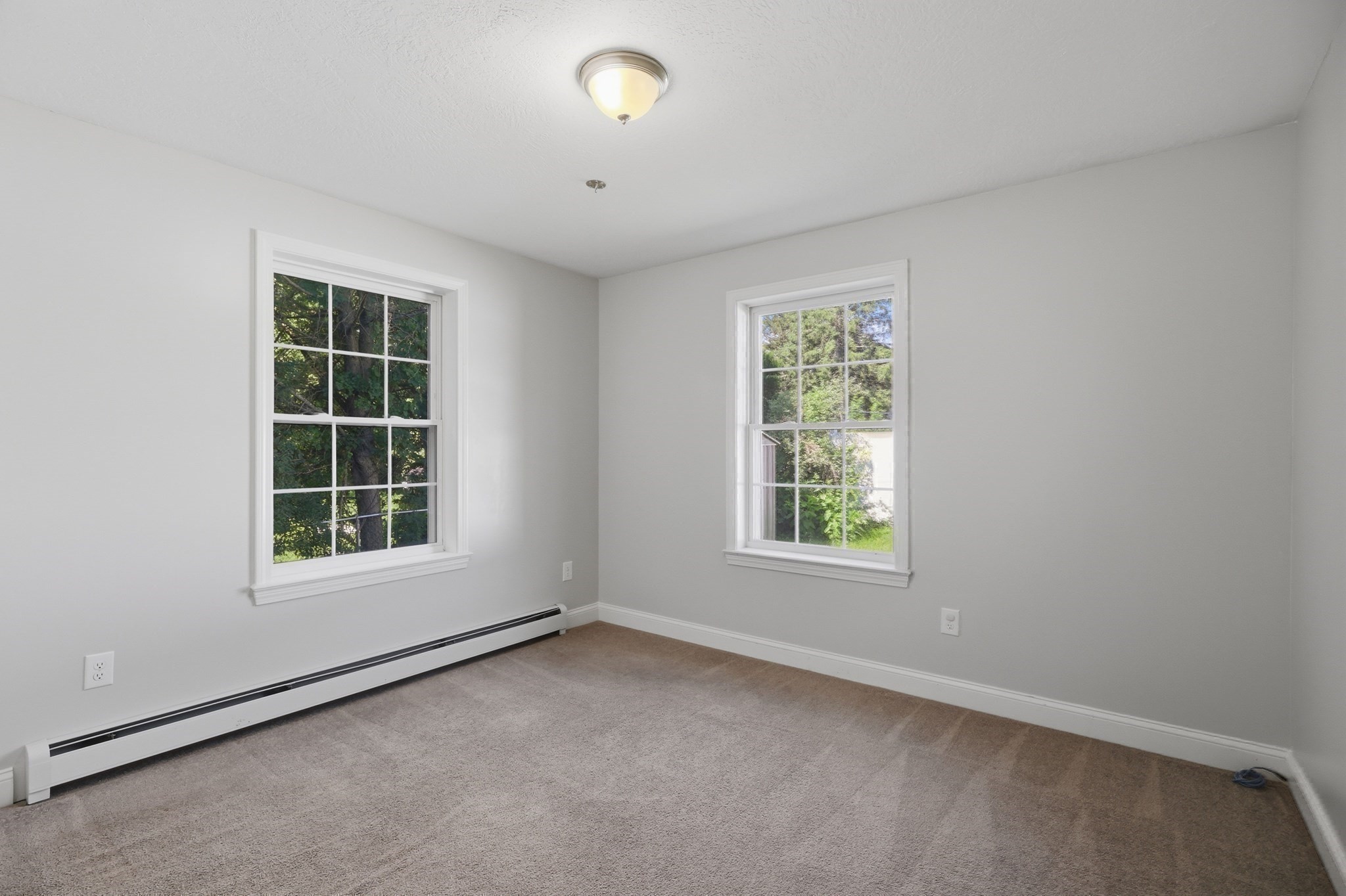 2 Evelyn Avenue Property Photo 19