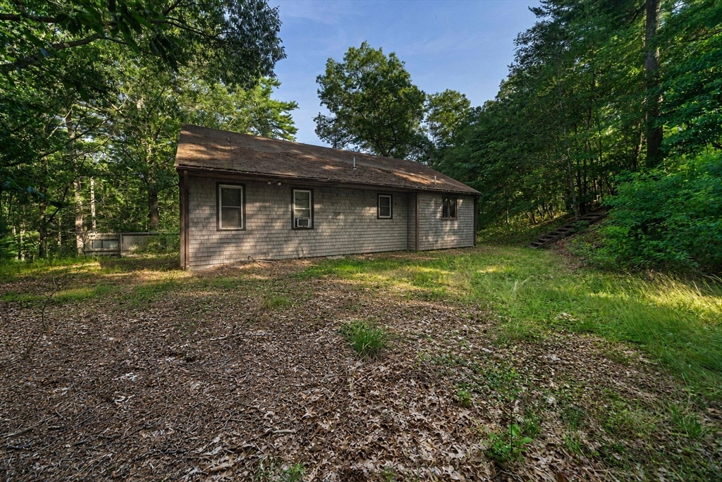 25 Roller Coaster Rd Property Photo 13