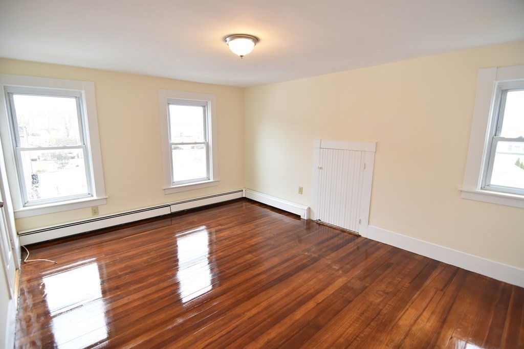 20-24 Walnut Street # 3 Property Photo 12