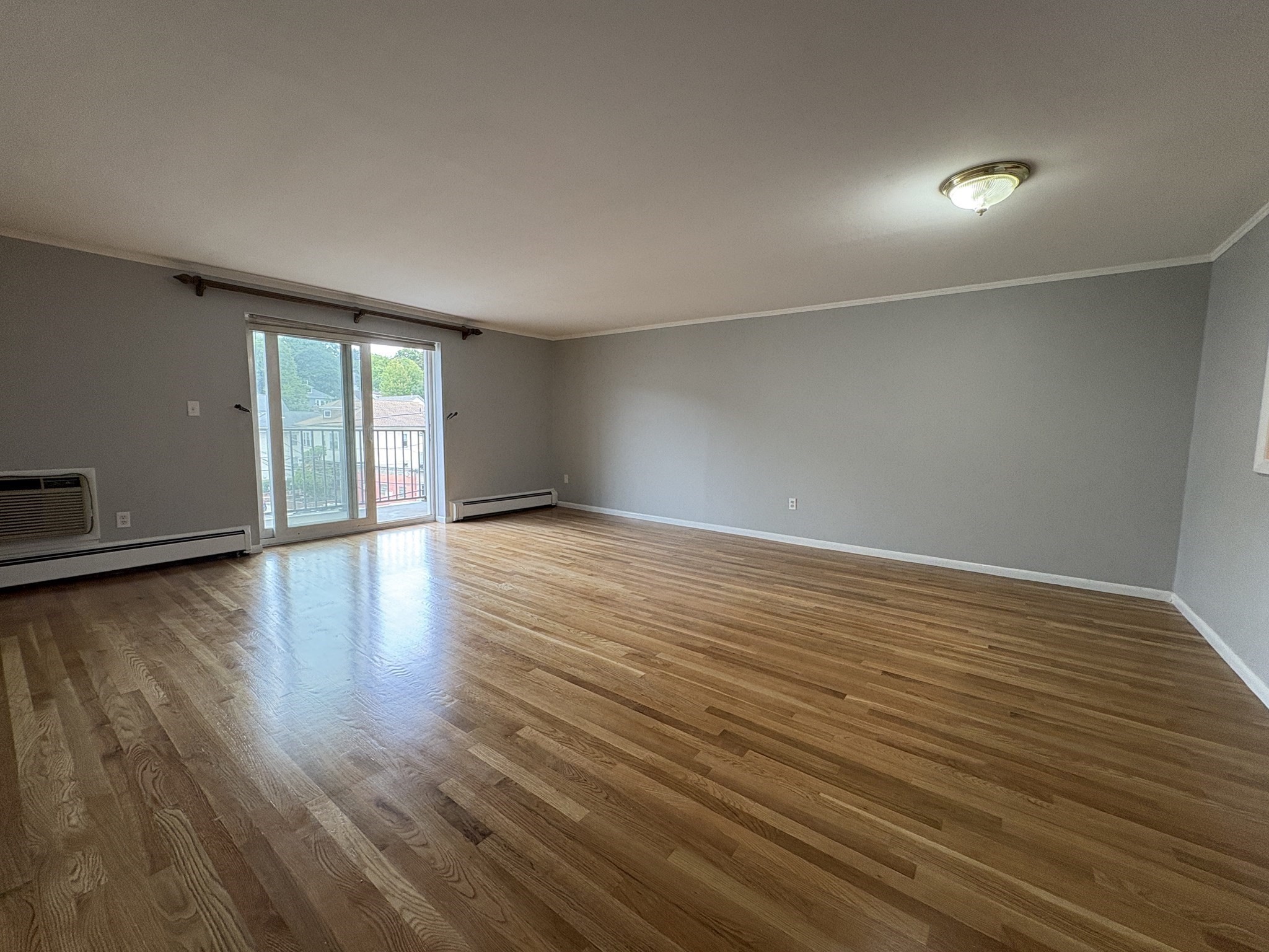 121 Tremont St # 215 Property Photo 3