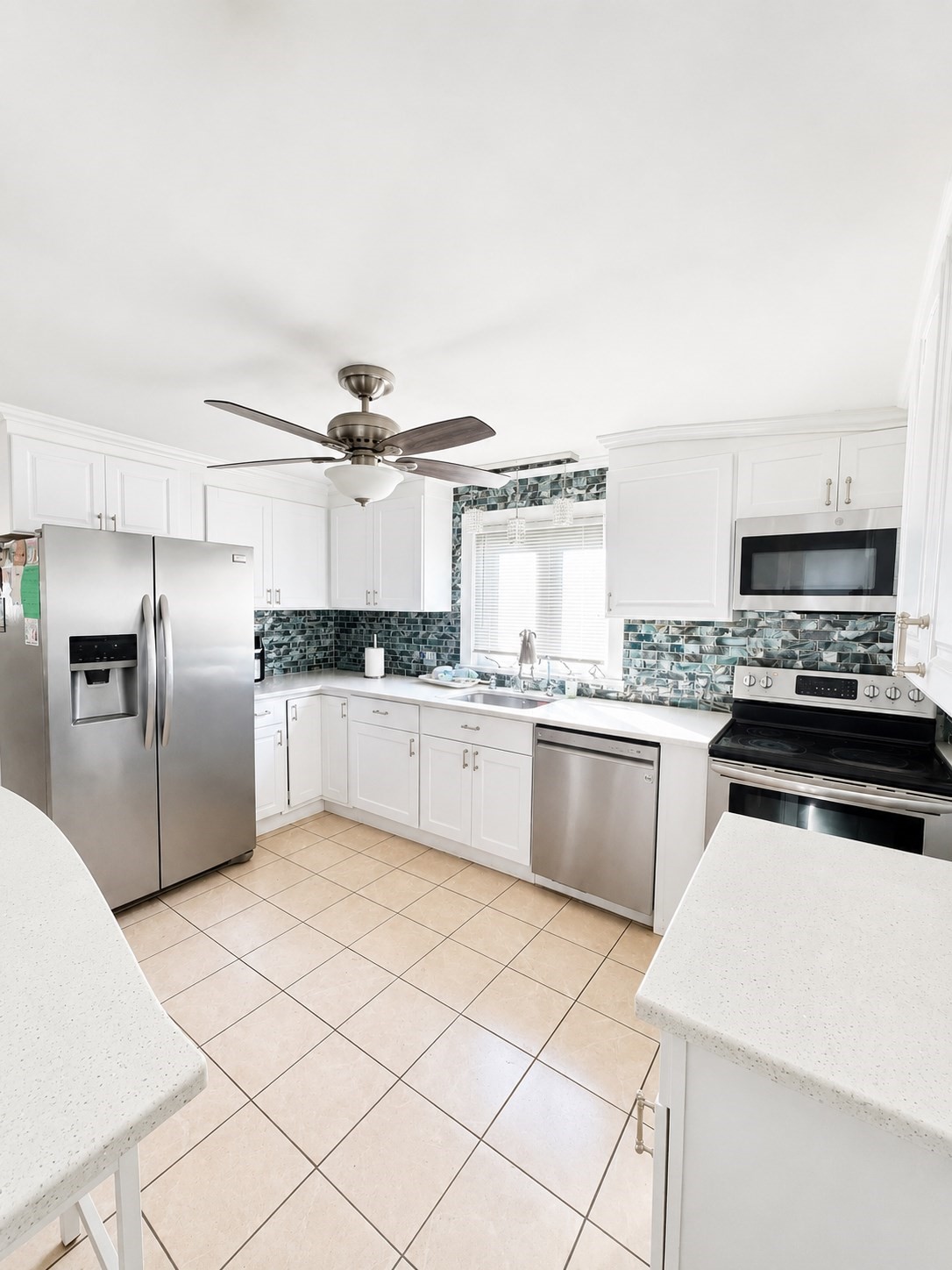 209 Fayette St Property Photo 8