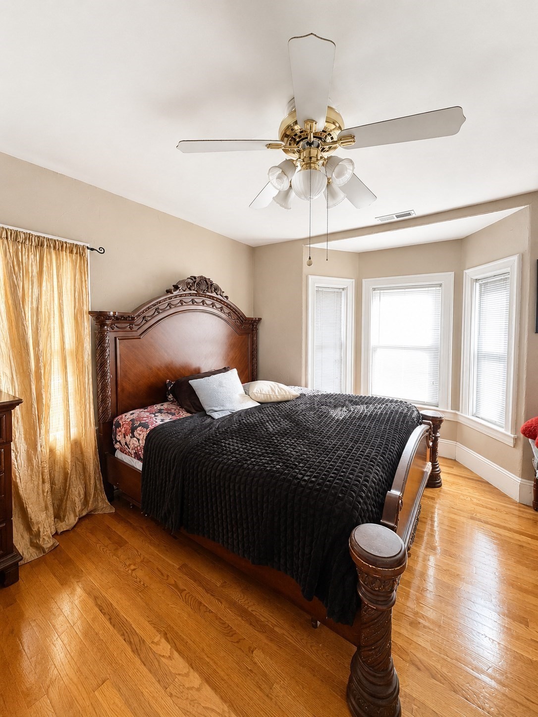 209 Fayette St Property Photo 23