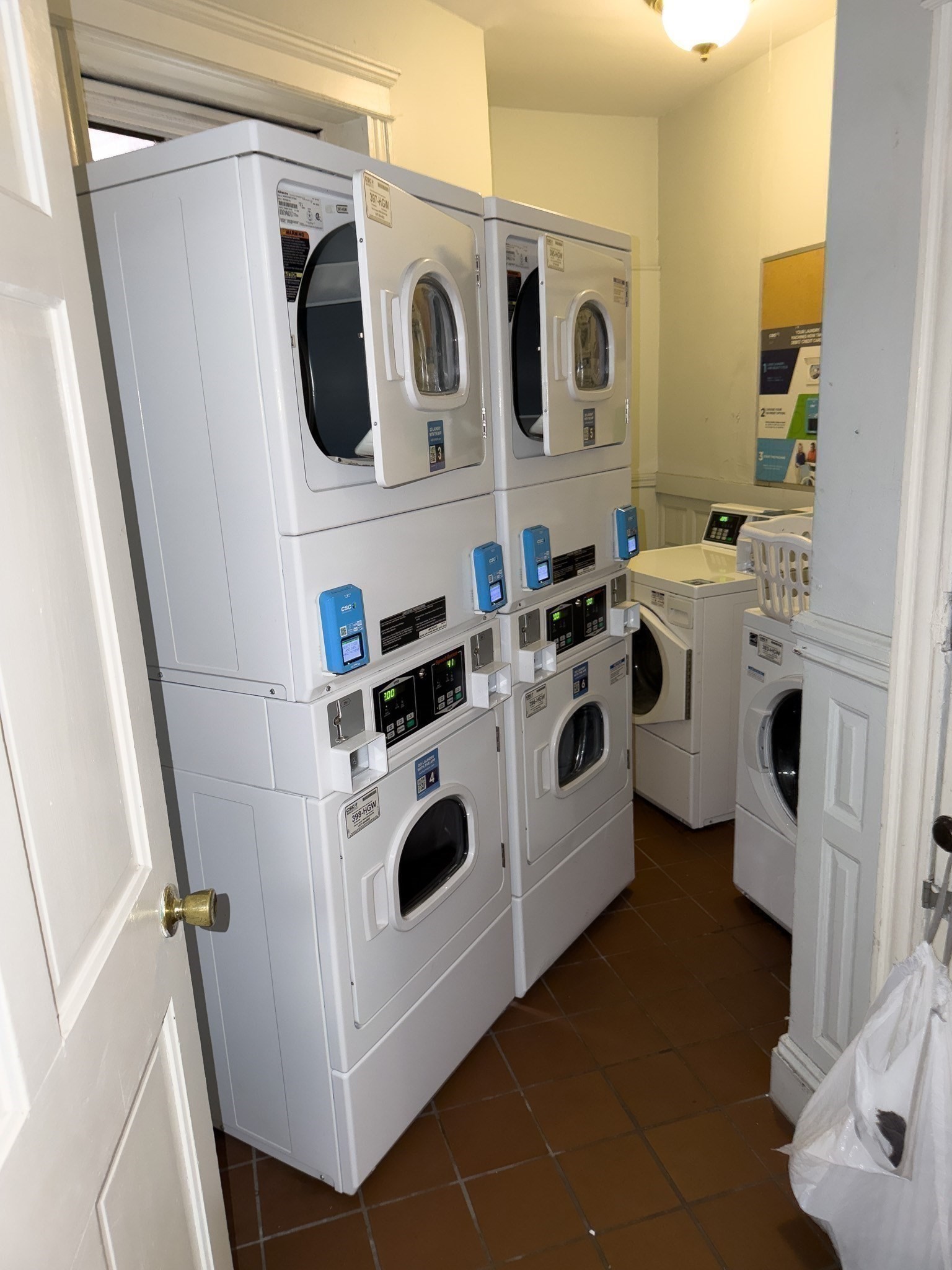 394 Riverway # 3 Property Photo 15