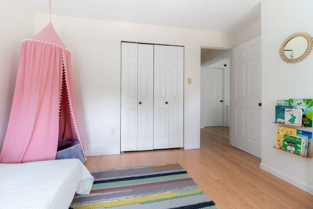 29 Angela Lane # 29 Property Photo 11