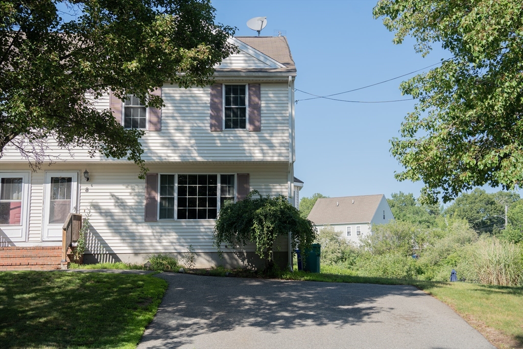 8 Conner Ct # 8 Property Photo 1