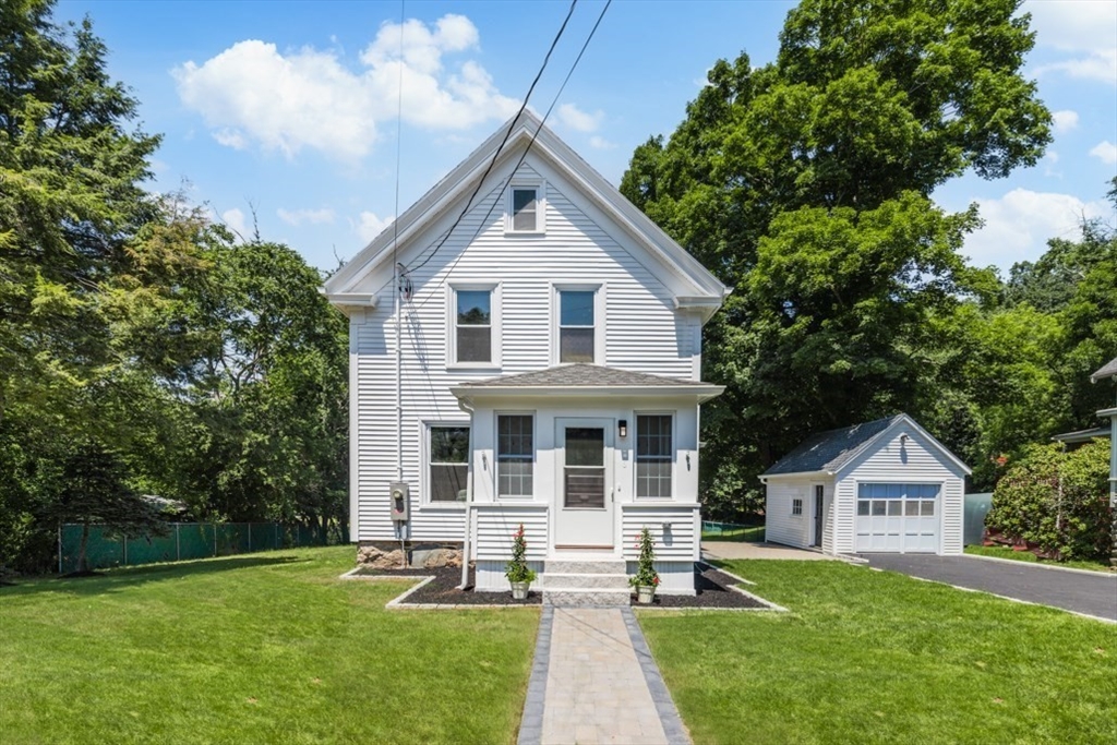 6 Highland Ave Property Photo 1