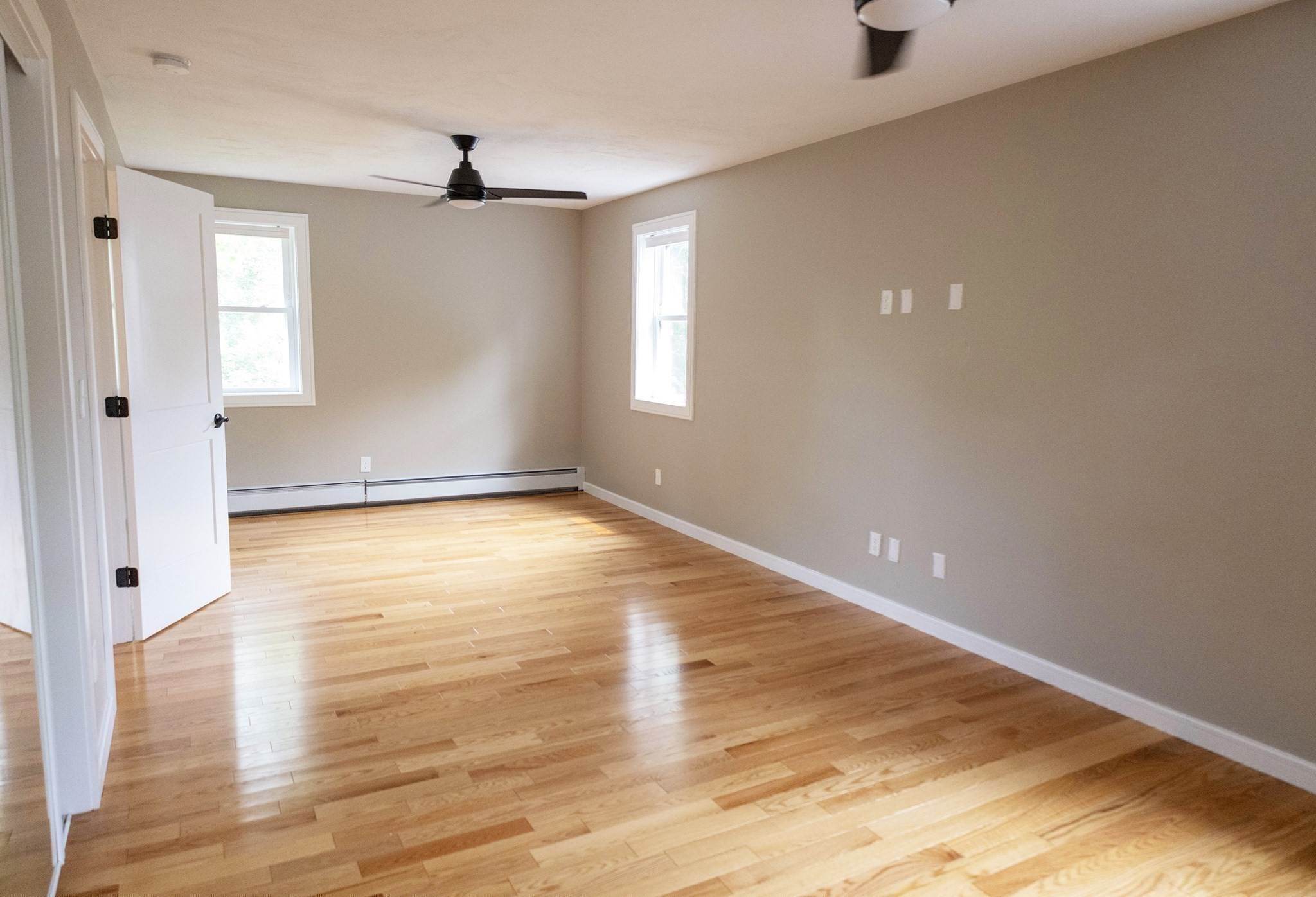 251 Conant St Property Photo 20