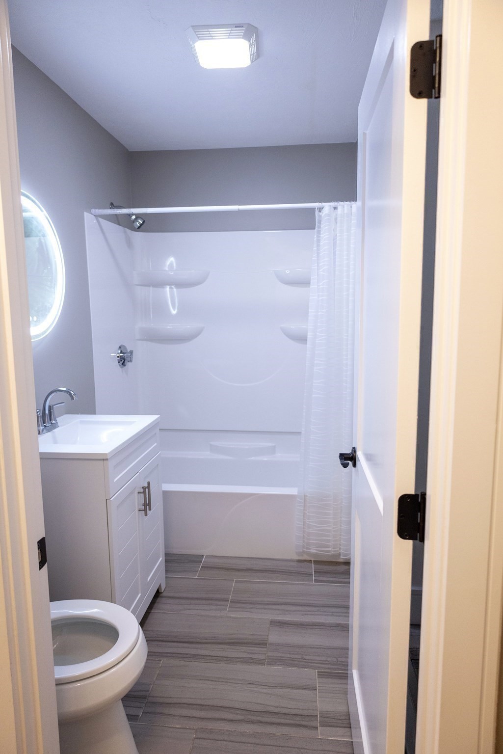 251 Conant St Property Photo 26