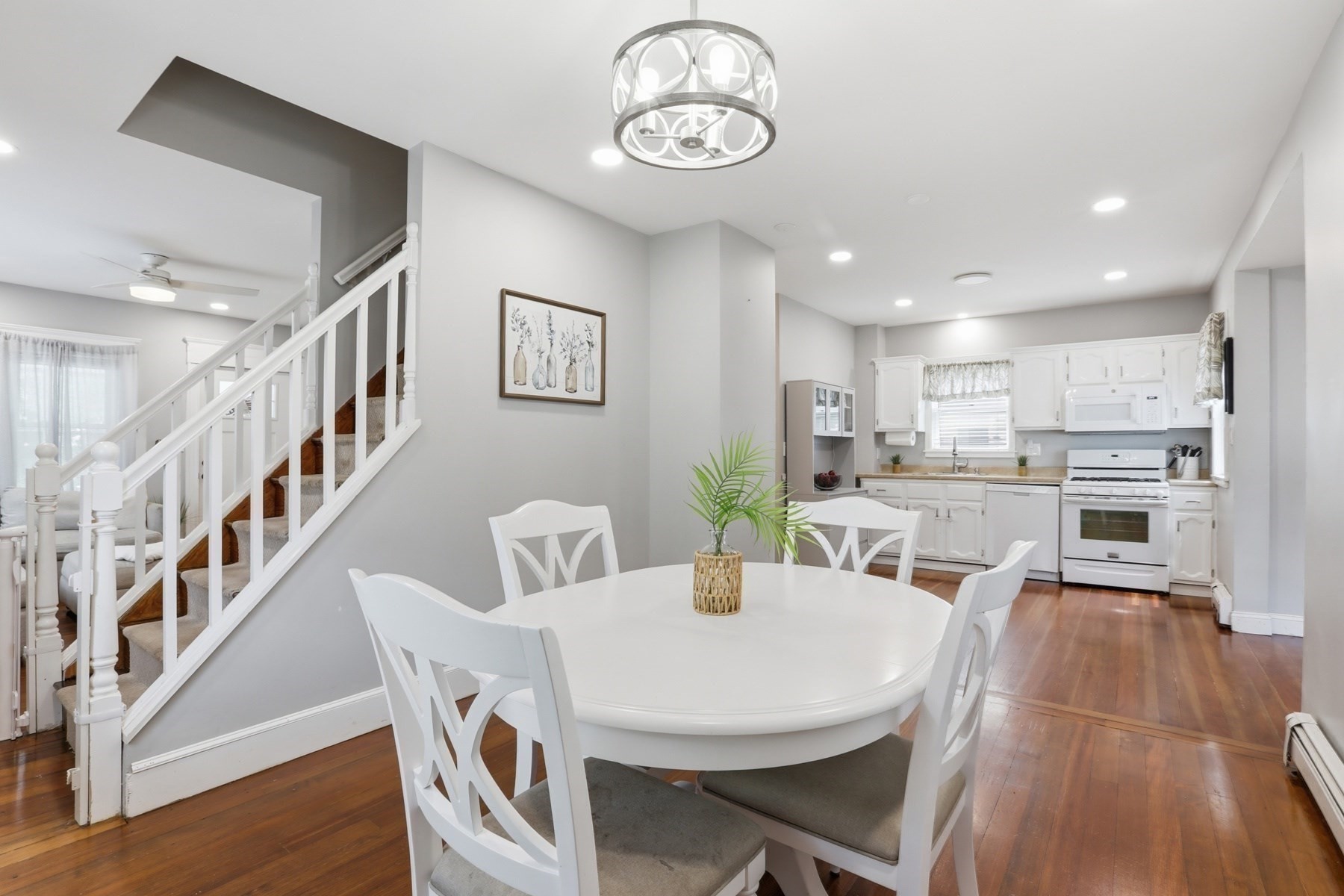 5 Linden Road Property Photo 8
